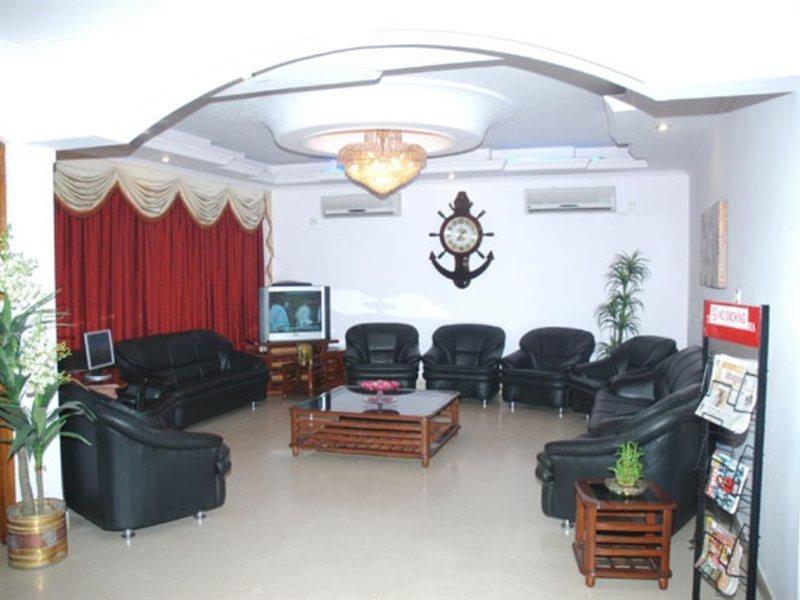 Hotel Pablas International, New Delhi, Near Metro Eksteriør bilde