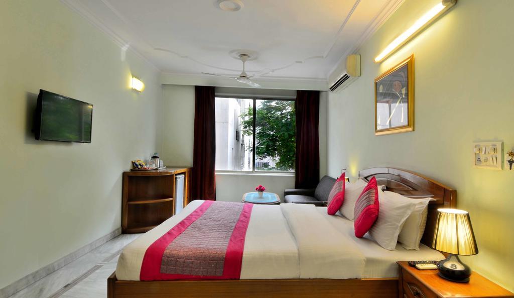 Hotel Pablas International, New Delhi, Near Metro Eksteriør bilde